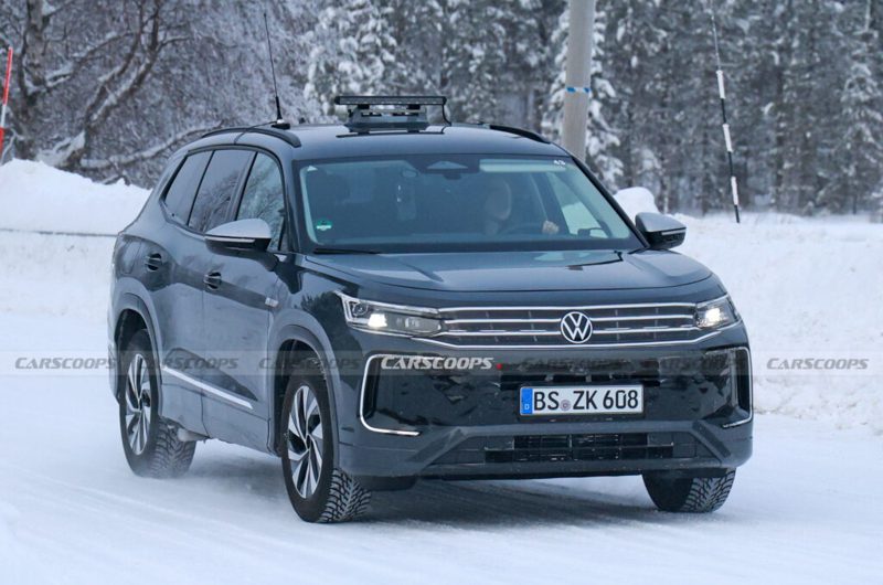 全新Volkswagen Tayron雪地測試露面！竟有多個版本名字？